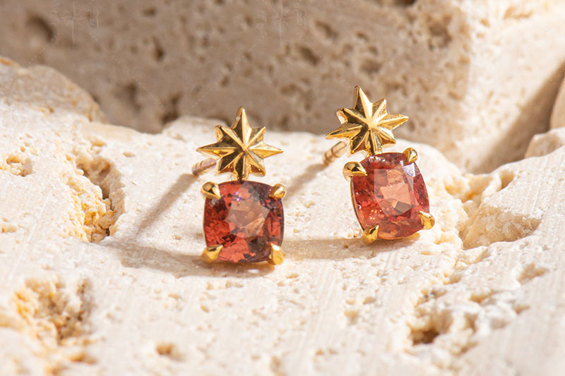 N294夏焰双星 星星尖晶石耳钉