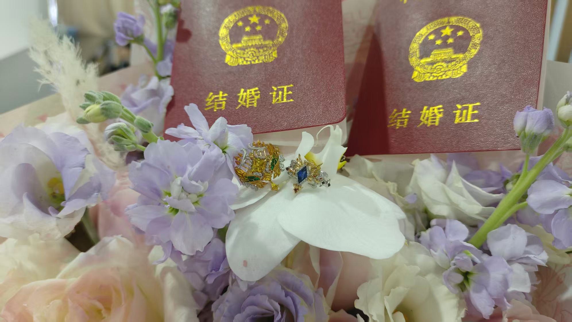 谢先生，李女士.jpg